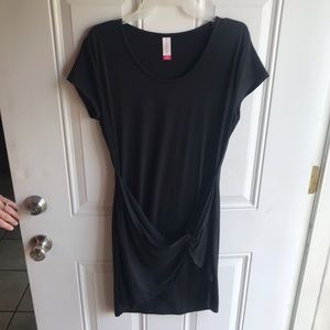 Comfy black dress. Simple 👗